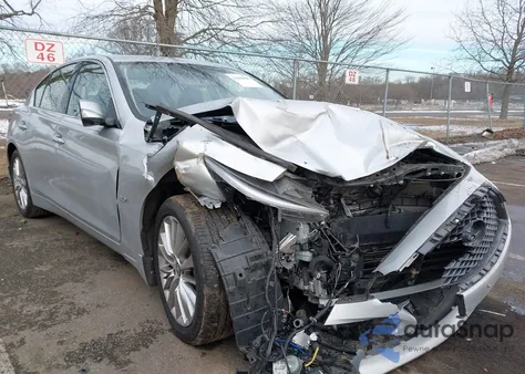 2020 Infiniti Q50 Luxe Awd z USA, uszkodzony, nr VIN JN1EV7AR1LM256547